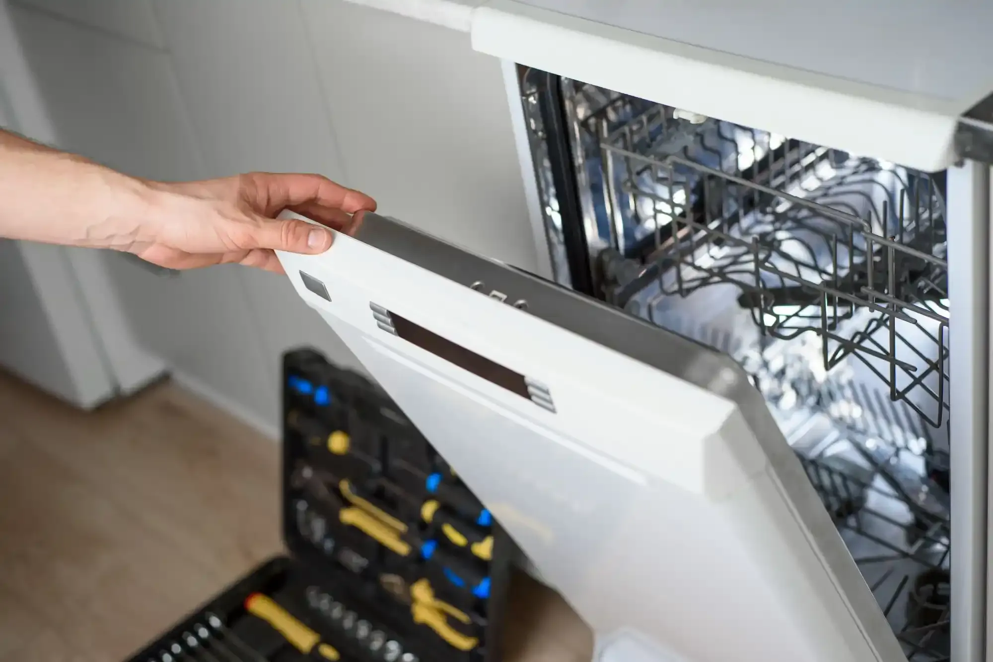 Saini AC Refrigeration Repair Services