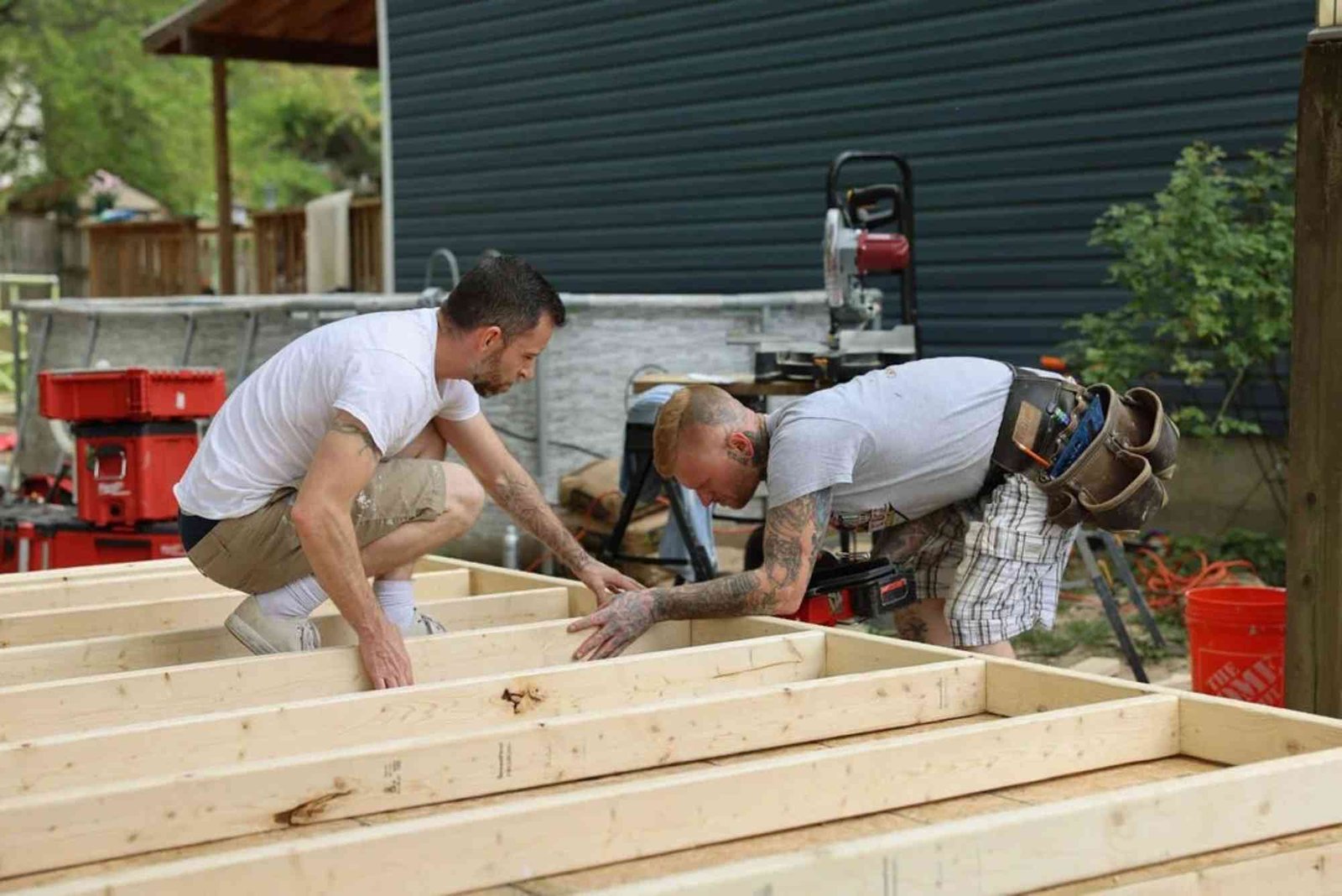 Deck & Fence Painters in Asheville, NC